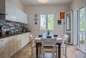 Dining - [Shell House] AC|Wi-Fi|P private|BBQ (Castelvetrano)