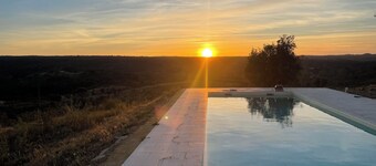 Mosqueiroes Villa- Experience the charm and peace of a delightful Alentejo villa