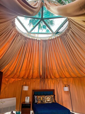 Comfort Room, Pool View | Iron/ironing board, free WiFi - Glamping Horizonte Maya (Chetumal)