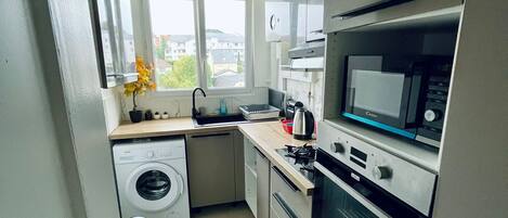 Micro-ondas, fogão, cooktop