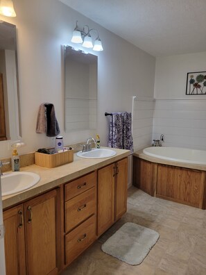 Towels, soap, toilet paper