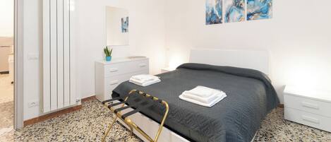 2 soverom, safe på rommet, reiseseng for barn og wi-fi (inkludert)