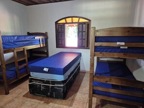 3 bedrooms, WiFi