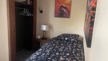 2 bedrooms, iron/ironing board