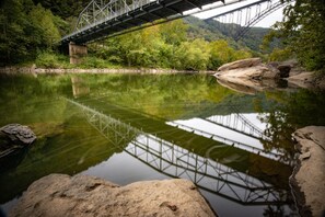 Miscellaneous - Rich Creek Wilderness Cabin Retreat · Off-Grid Family Haven (Ansted)