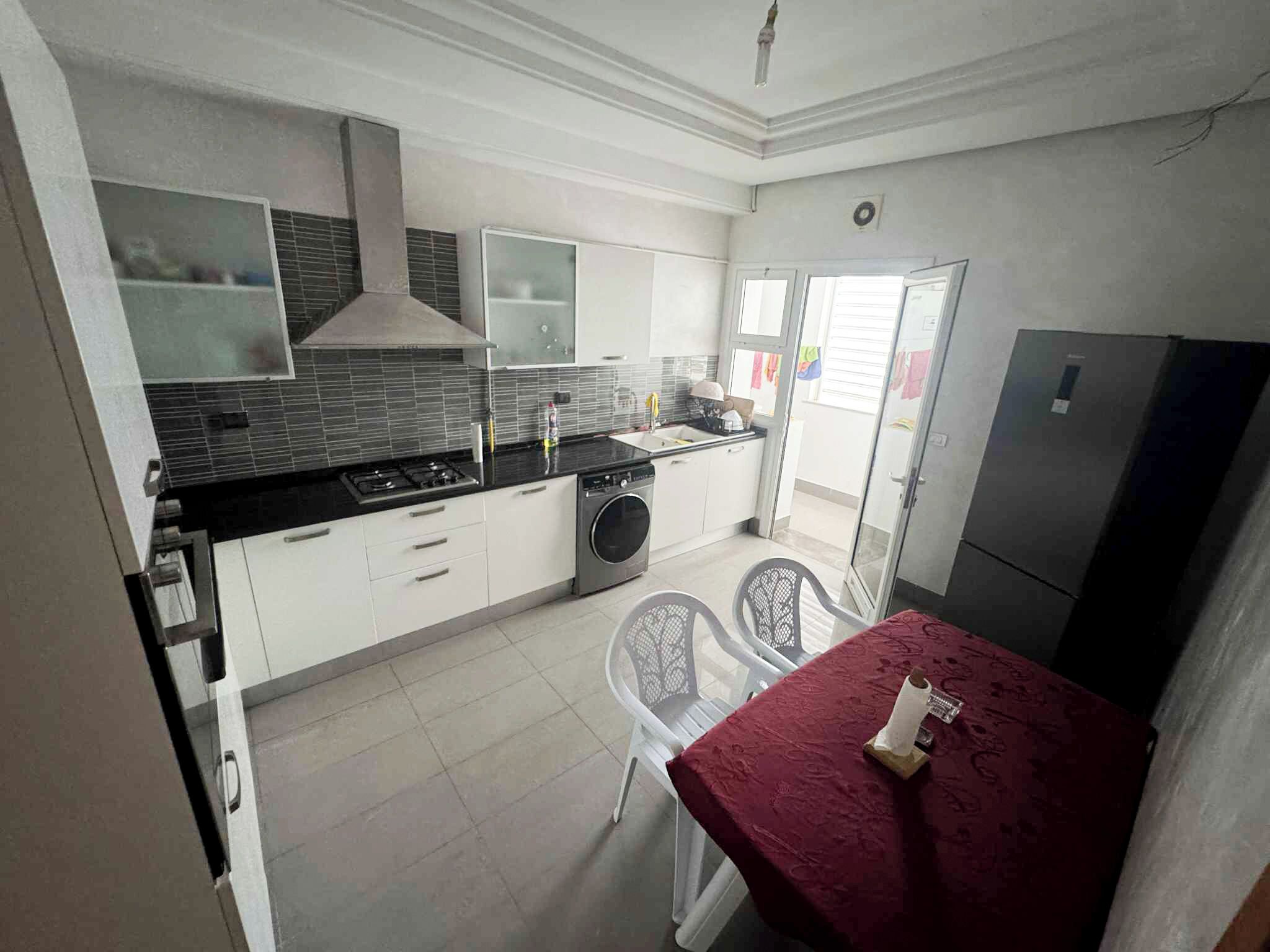 Mikrowelle, Ofen, Geschirrspüler