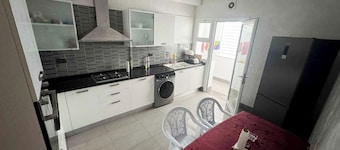 Luna Loft Charming 2-bedroom apartment in Tunis