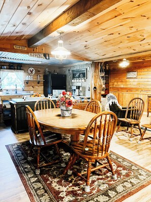 Dining - Nana + Papa's Place: Rustic Pondside Cabin (Soperton)