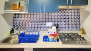 Apartamento conforto, 2 camas Queen | Cozinha privada | Geladeira grande, micro-ondas, cooktop
