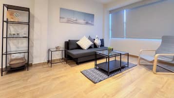 Comfort-Apartment, 2 Schlafzimmer | Wohnbereich | Drucker