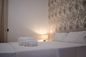 1 quarto, Wi-Fi de cortesia, roupa de cama