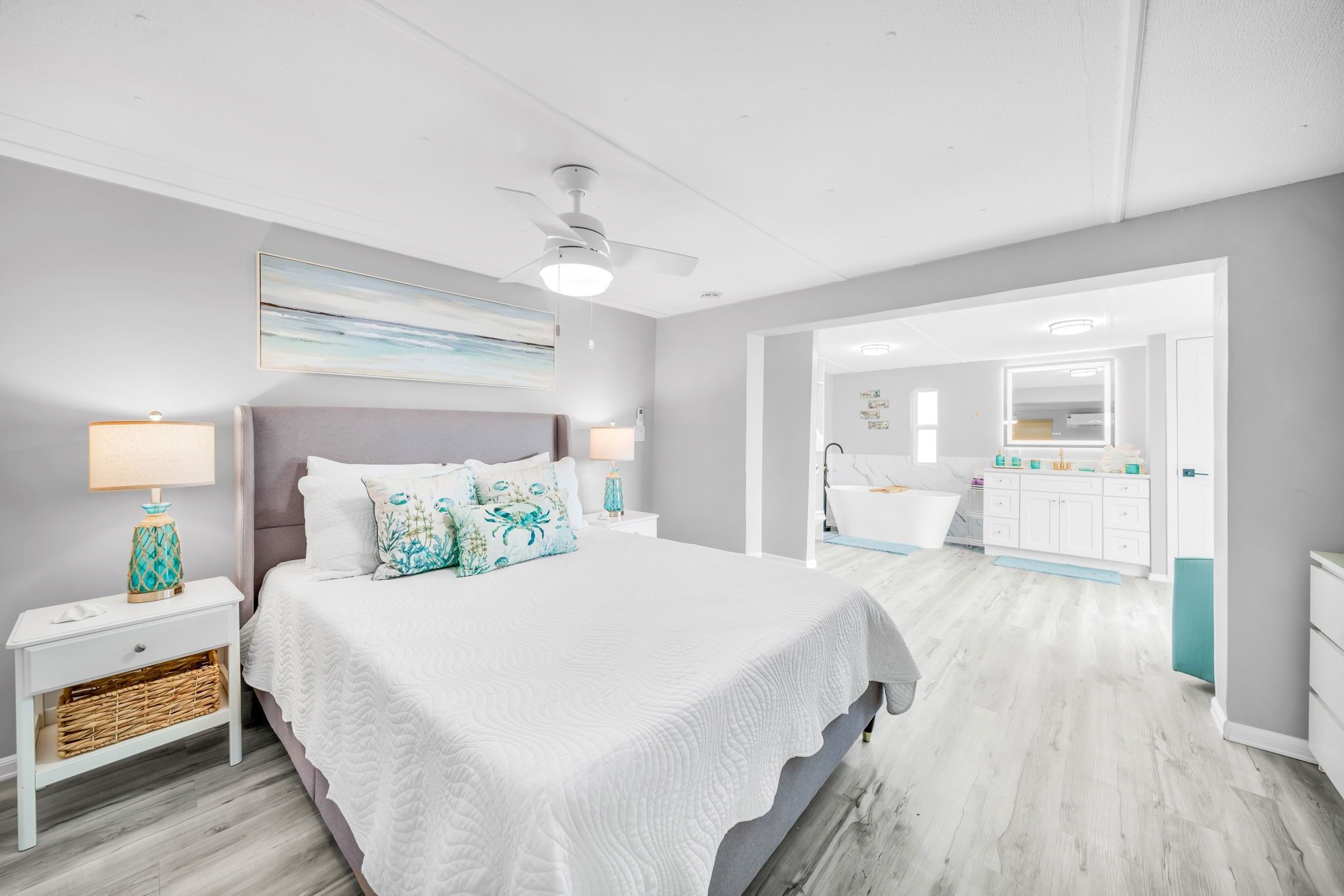 2 slaapkamers, reisbedje, gratis wifi, beddengoed