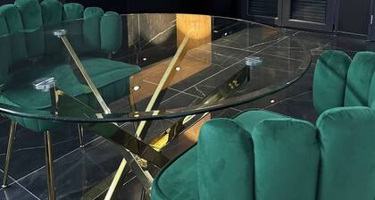 Luxury Living Martigues - Black luxury suite