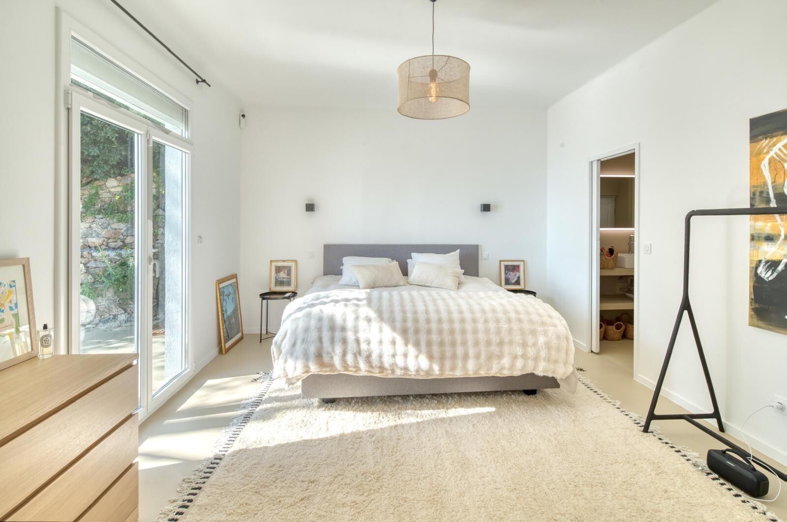 2 dormitorios, tabla de planchar con plancha, wifi y ropa de cama