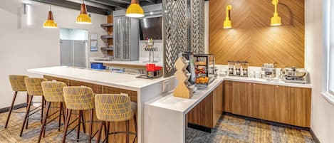 Petit déjeuner continental servi tous les jours en supplément