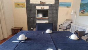 Interior - Cantinho da ju (Armação dos Búzios)