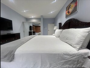 1 chambre, fer et planche à repasser, Wi-Fi, draps fournis