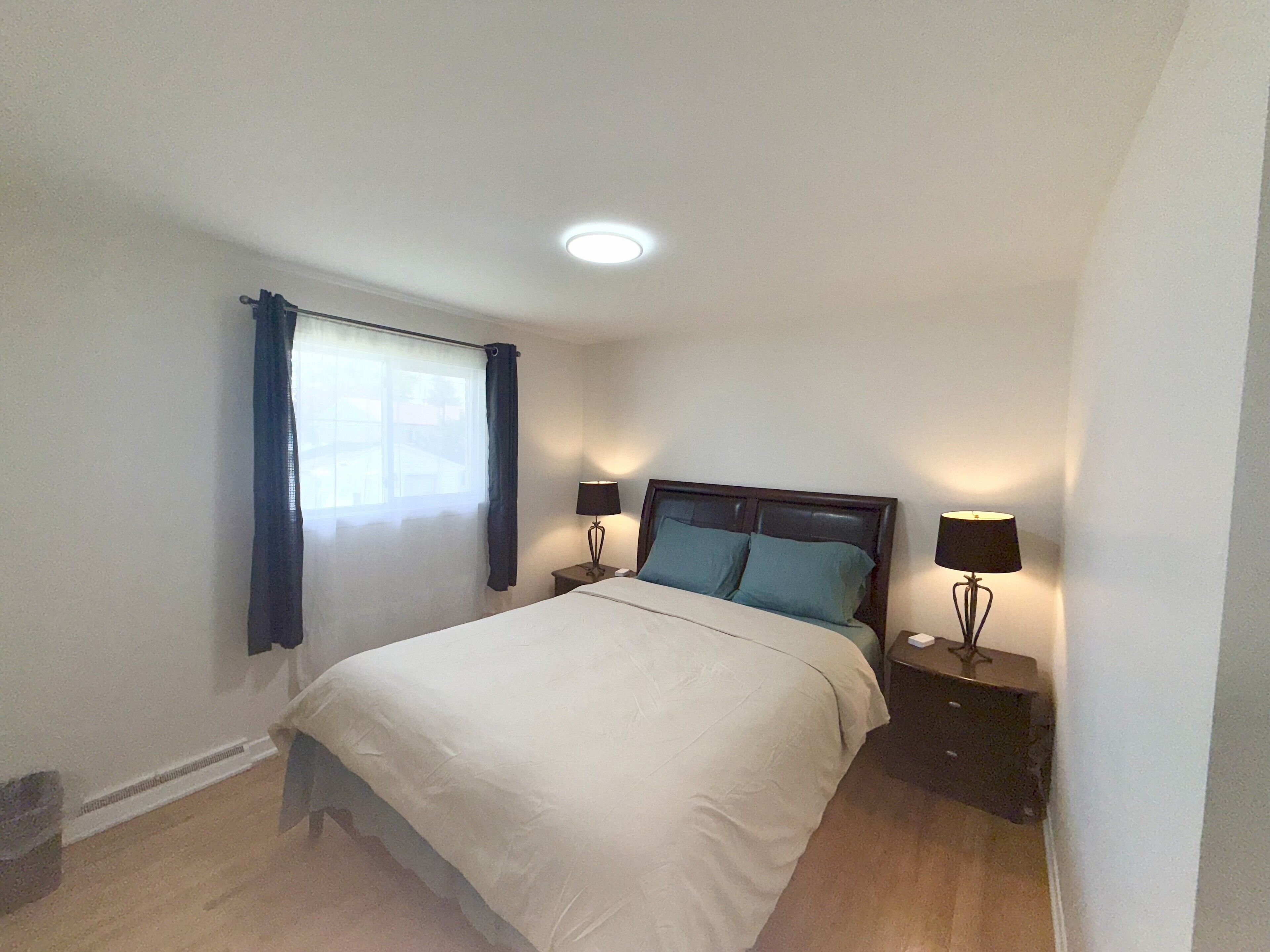 3 Schlafzimmer, Bügeleisen/Bügelbrett, WLAN, Bettwäsche