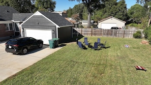 Property grounds - Midtown Historic 3BR - Quiet + Workspace (Memphis)