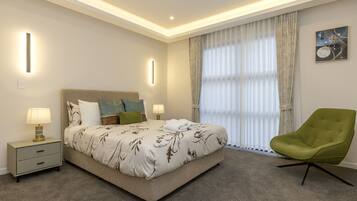 2 slaapkamers, een strijkplank/strijkijzer, wifi, beddengoed