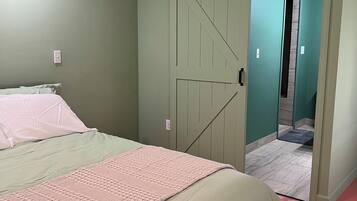 2 Schlafzimmer, Bügeleisen/Bügelbrett, kostenloses WLAN, Bettwäsche
