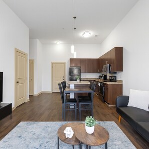 Interior - Urban 1BR Apartment | Prime Location (Birmingham)