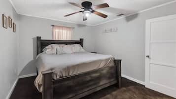 3 habitaciones, tabla de planchar con plancha y wifi gratis