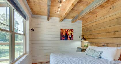 Cottage by the Creek-One hour West of Nashville