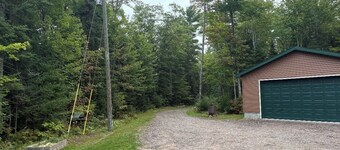 Peaceful 4-Bedroom Lakefront Cabin with Stunning Views in Brimley, MI