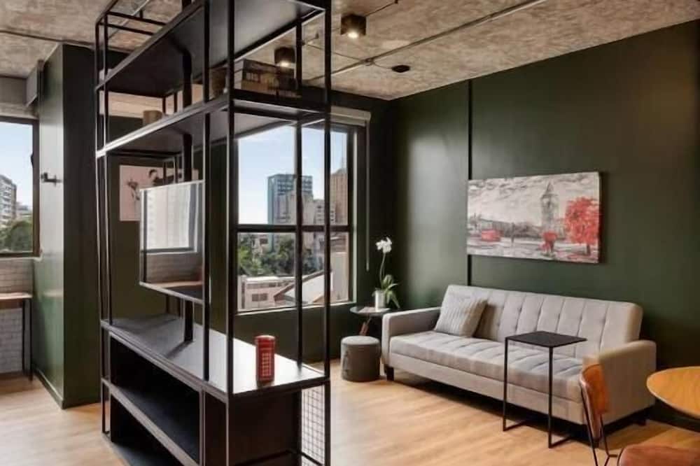 LUIX LONDRINA FLAT