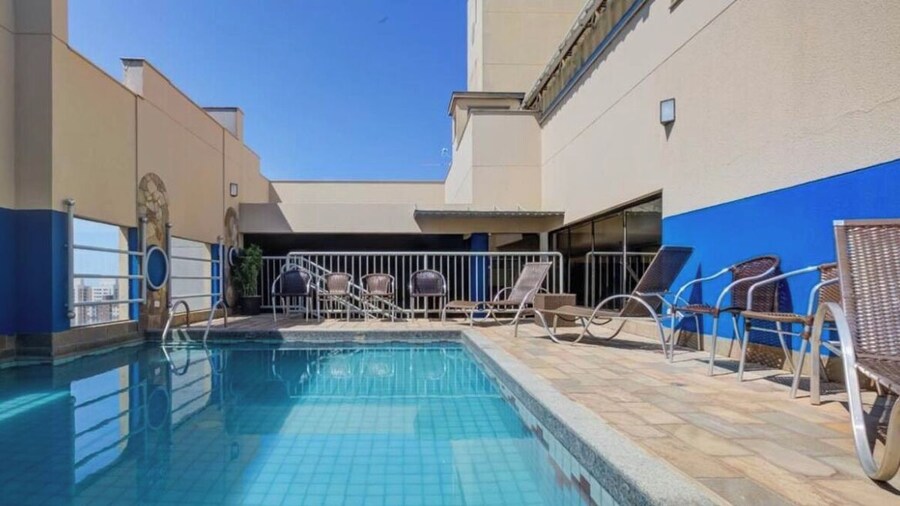 LUIX LONDRINA FLAT HOTEL
