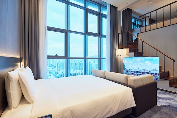 Premier Room | Peti besi dalam bilik, langsir/tirai gelap terus, Wi-fi percuma