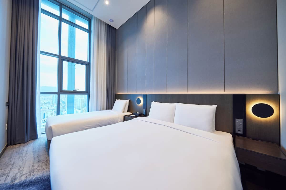 In-room safe, blackout drapes, free WiFi, bed sheets