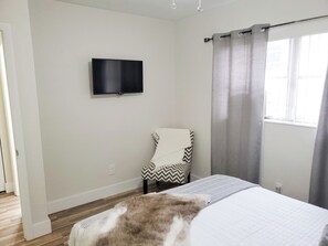 1 chambre, fer et planche à repasser, Wi-Fi, draps fournis