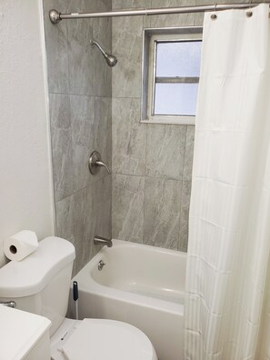 Hair dryer, towels, soap, toilet paper - Dania Beach 1BR Retreat - Private Entry & Self Check-In (Dania Beach)