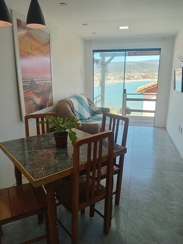 Lobo do Mar Address House in the historic center of Garopaba, next to the beach.