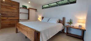 2 chambres, coffres-forts dans les chambres, bureau, Wi-Fi gratuit