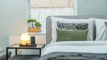 1 habitación, tabla de planchar con plancha, wifi gratis y ropa de cama