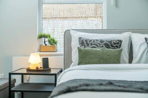 1 chambre, fer et planche à repasser, Wi-Fi gratuit, draps fournis