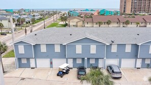Exterior - Heated Pool • Golf Cart • Walk to Beach • Pets • Floor Bedroom (Port Aransas)