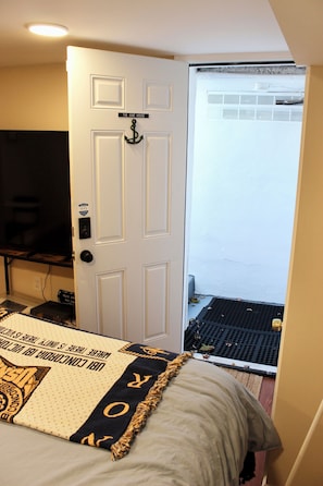1 Schlafzimmer, Schreibtisch, BĂŒgeleisen/BĂŒgelbrett, kostenloses WLAN