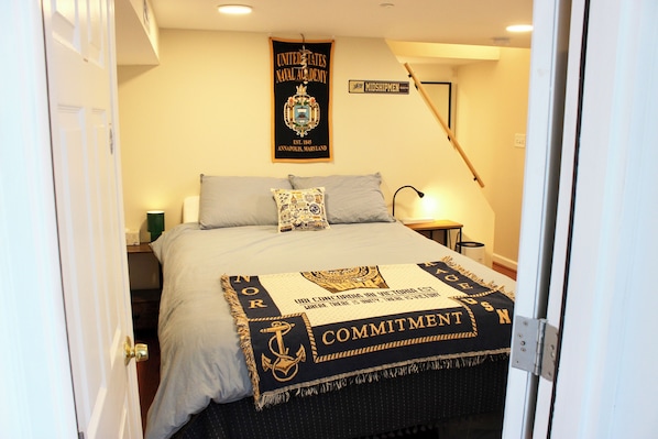 1 chambre, bureau, fer et planche à repasser, Wi-Fi gratuit