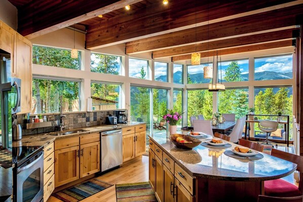 House | Private kitchen