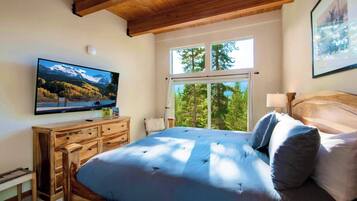 House | Free WiFi, bed sheets