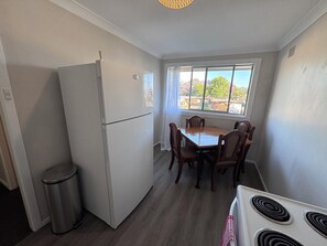 Classic Apartment | Free WiFi - Apartments On Turf (Grafton)
