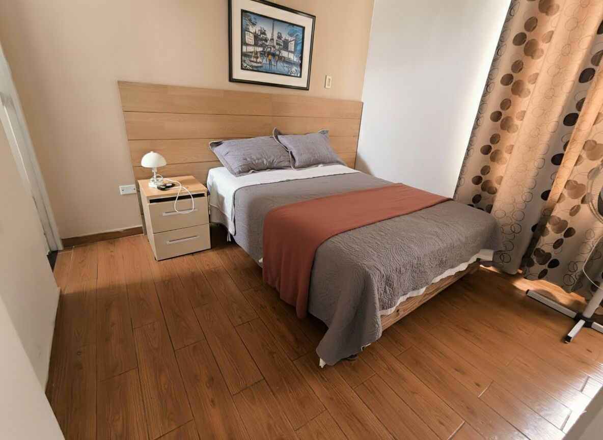 3 chambres, fer et planche à repasser, Wi-Fi, draps fournis