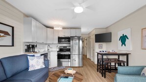 Living area - Beachfront Couples Coastal Getaway
Oceanview I Pool I Balcony  AC
Parking I WIFI (Hilton Head Island)