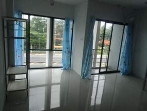 Casa de ciudad familiar, 4 habitaciones, vista a la montaña | Wifi gratis y ropa de cama