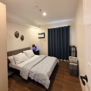3 bedrooms, WiFi, bed sheets - Balaycation 3 BR, 2BA, 5 Beds, sleeps 8 (Davao City)