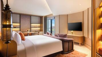 Ropa de cama de alta calidad, colchones con pillow-top y minibar